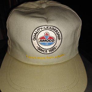 Assortment of 25 Ballcaps